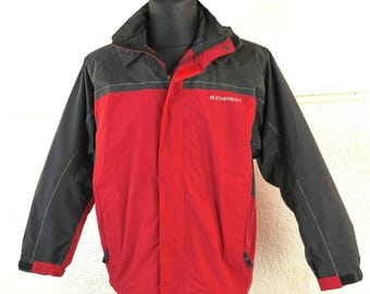 Retro EVEREST Waterproof Windproof Hood Windbreaker / Driver Outdoor Streetwear Adventure Red Black Jacket, size Small Medium Men