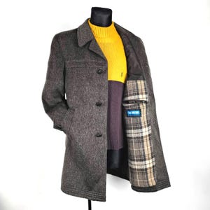 Excellent Germany Wool Mohair Coat Plaid Lining / Vintage Gray Brown Winter Overcoat, size M Men