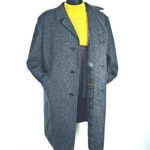 Excellent Austria Tweed Coat with Plaid Lining / Dark Gray winter overcoat, size Large men