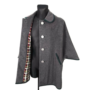 70s Woolen CAPE with Plaid lining / Gray Austria cloak Eagle buttons, size Medium women