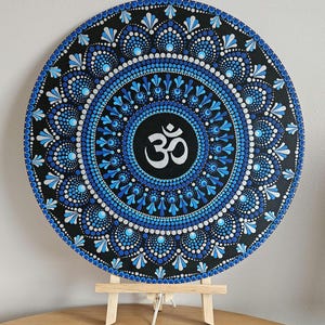 Mandala - The Divine Aum