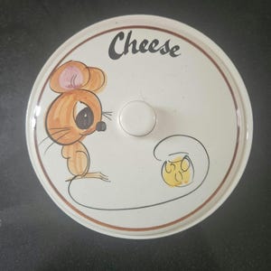 Toni Raymond Cheese dish