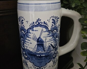 Jarra de cerveza vintage de Delft, cerámica holandesa pintada a mano