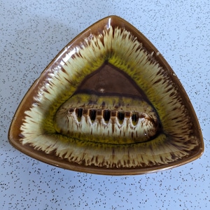 Vintage Made in Japan Ceramic Ashtray - catch all - trinket dish -