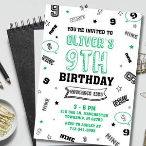 9e faire-part d'anniversaire vert modifiable pour garçon, neuf invitations, fête de bandes dessinées numériques minimalistes modernes noir blanc, modèle de toile en téléchargement numérique