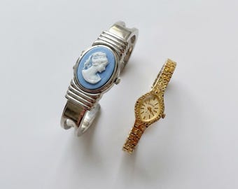 Vintage-Silberuhr mit Cameo-Peek-a-Boo-Design