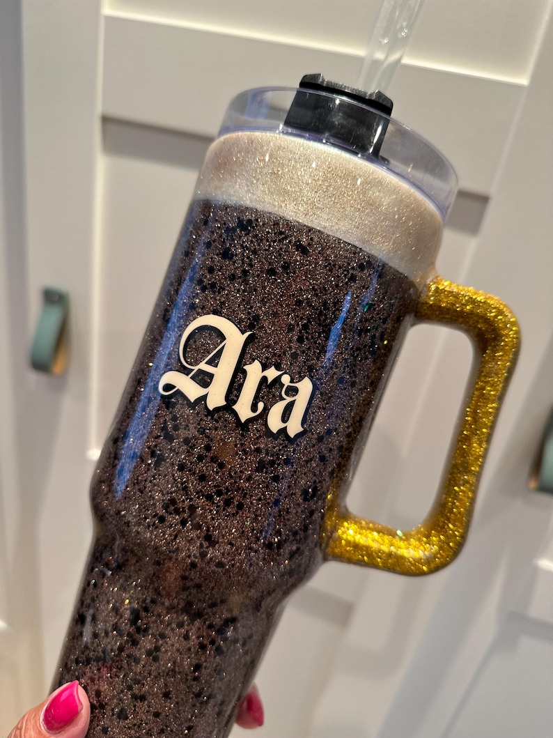 Bicchiere termico da 40 oz ispirato a Stanley, in resina epossidica, per Guinness. immagine 1