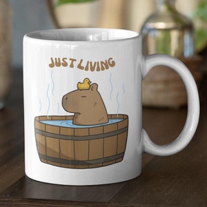 Taza divertida con diseño de animales perezosos Just Living, taza divertida para regalo, patrón de animales, taza para amantes de los dibujos animados, taza con dibujos animados ilustrados, taza de broma, taza con meme