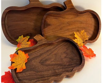 Pumpaformad träbricka – höstdekoration | Höstserverings- eller uppsamlingsskål | Mittdekoration för Thanksgiving-bordet