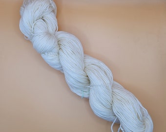 Platinum sock Merino Superwash + Nylon dyeing wool Chester Wool Co