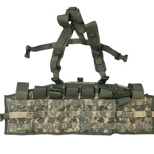 USGI Molle Military Tactical Assault Panel TAP Chest Rig ACU W