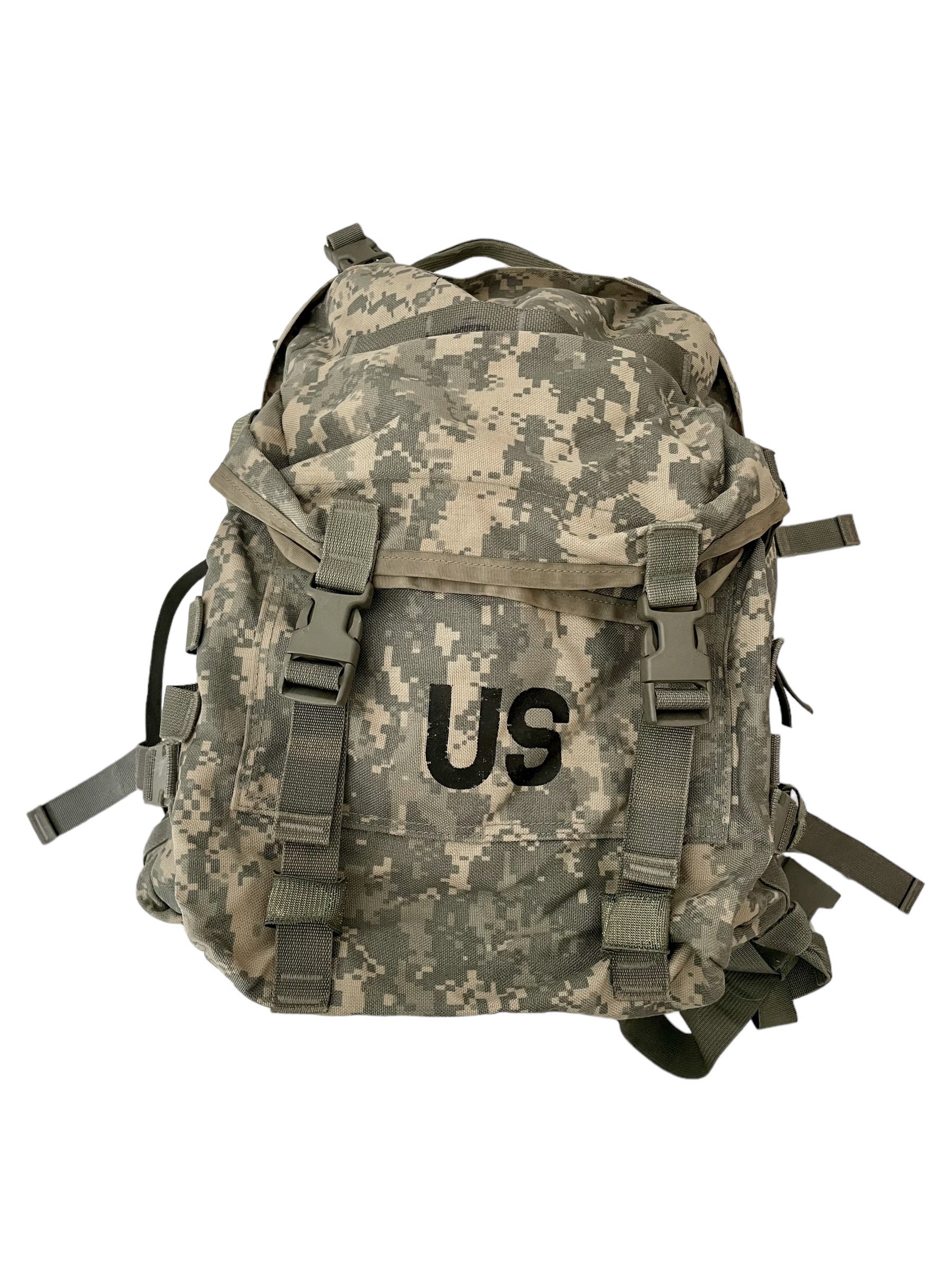 USGI Authentic 16 Piece Rifleman Set Kit MOLLE System ACU Complete Set ...