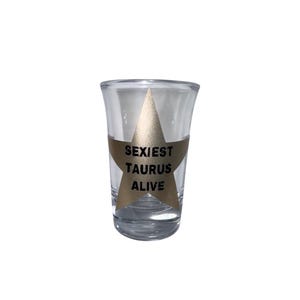 Sternzeichen Geschenk, Y2K Gold Stern Schnapsglas, lustiges trendiges Schnapsglas, süßes Girls Night Party Favor, individuelles Sternzeichen Geburtstagsgeschenk, Superlativ