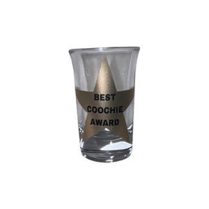 Y2K Gold Star Schnapsglas, lustiges trendiges Schnapsglas, süßes Girls Night Party Favor, bestes Coochie Award Geschenk, Retro Barware, Bachelorette Spaß