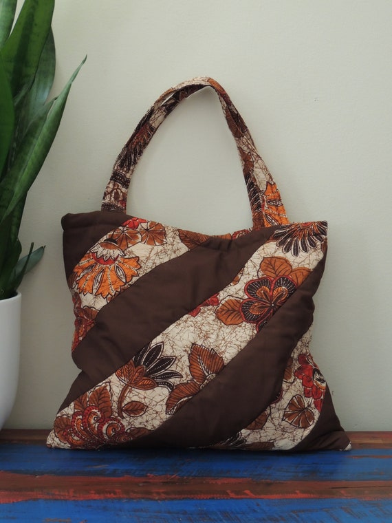 Vintage Quilted Batik Boho Shoulder Bag/Purse, as… - image 5
