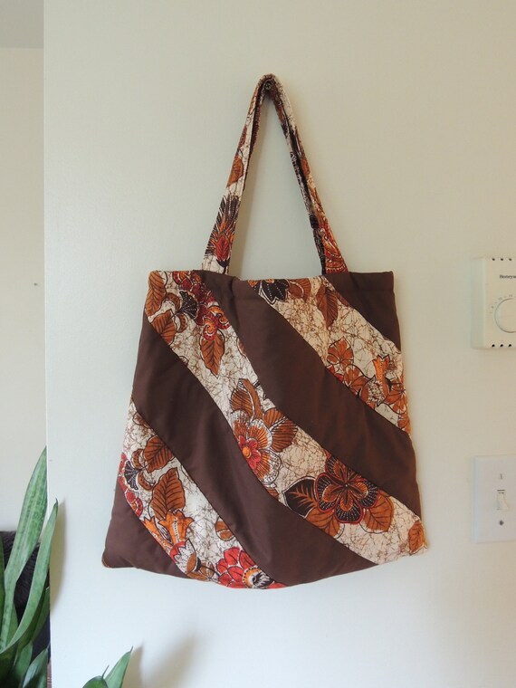 Vintage Quilted Batik Boho Shoulder Bag/Purse, as… - image 2