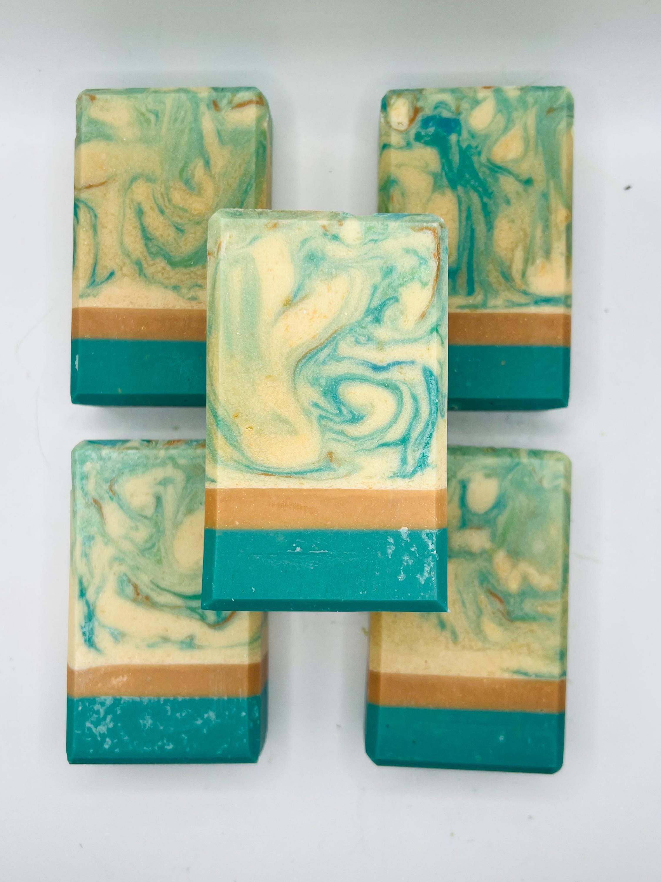 SOAPGOAT Minty Eucalyptus Bar | Goat Milk Soap | Essential Oil ...