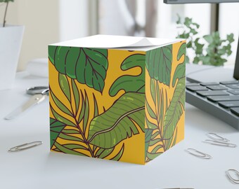 Sticky Note Cube - Botanical Themed Memo Pad Block, Desk Organizer for Plant Lovers, Eco-Friendly Office Accessory