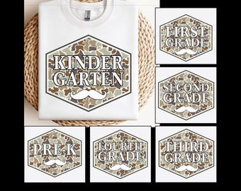 Camo Back to School Bundle Png, Back to School Boys Old Camo PNG Bundle, Projekt przedszkola, Pierwszy dzień PNG, Od przedszkola do trzeciej klasy Png