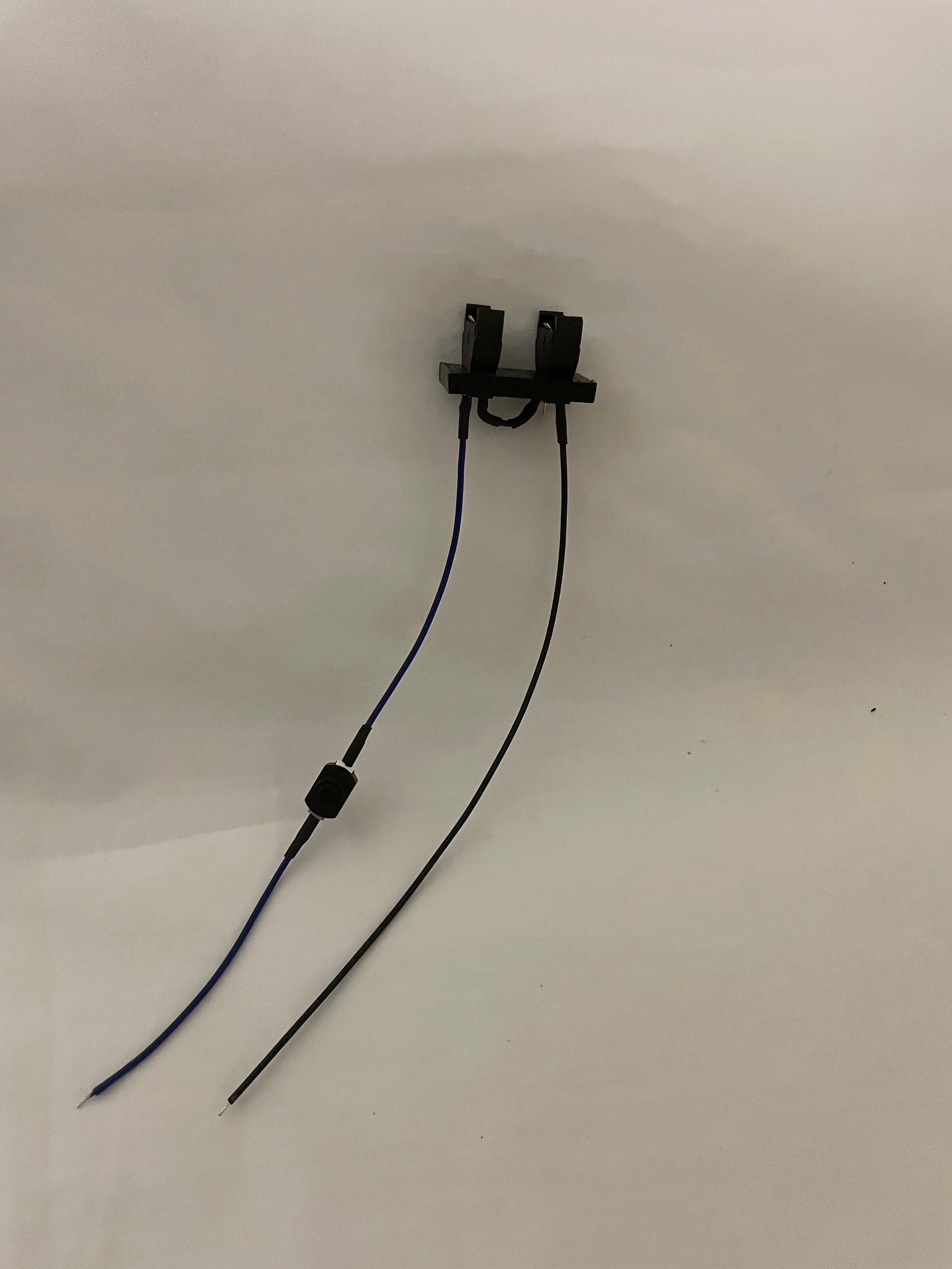6V Output Battery Holder With ON/OFF Switch for Small Portable/wearable ...