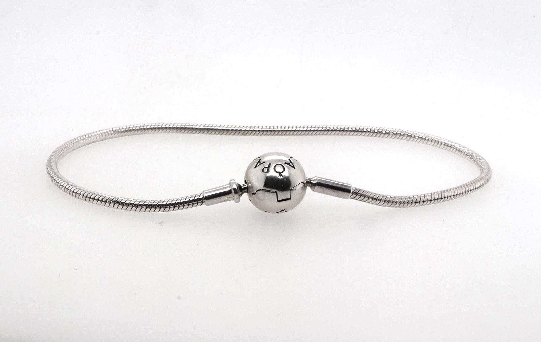 Pandora Essence ブレスレットチャームセット il_fullxfull.7052075171_1qu3.jpg