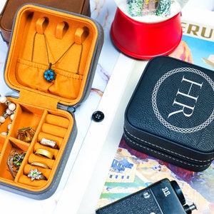 Personalized Jewelry Box, Leather Jewelry Travel Case, Custom Jewelry Box, Travel Jewelry Organizer, Leather Jewelry Case, Gift For Her