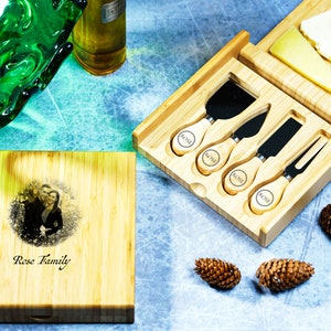 Family Custom Cheese Tool Set, Custom Engraved Cheese Knife Set of 4, Bamboo Cheese Tool Set, Custom Box, Cheese Knives set, Family Gift