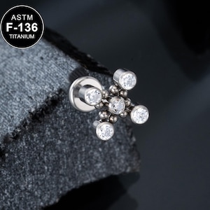 CZ Labret en titane 16 g/filetage interne/boucle d'oreille/clous pour cartilage/conque/1 pièces/piercing pour cartilage/bijoux pour cartilage/cadeau