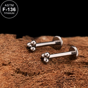 16G Titanium 3 Beads Labret Cartilage Stud/Cartilage Stud/Tragus Stud/Flat Back Earring/Helix Stud/Cartilage Piercing/Internally Threaded