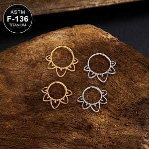 16G Titanium Flower Petal Daith Clicker/Hinged Daith Hoop/Cartilage Hoop/Helix Hoop/Tragus Hoop/Conch Piercing/Septum Jewelry/Gift For Her