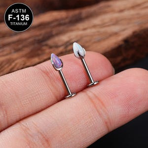 1PCS 16G Titanium Spike Opal Cartilage Stud/Labret Stud/Tragus Stud/Flat Back Stud/Helix Stud/Cartilage Piercing/Internally Threaded/Gifts