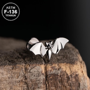 Piercing per cartilagine a pipistrello senza filettatura in titanio 16G/piercing per conca/piercing per trago/orecchino posteriore piatto/piercing per labret/piercing per elica anteriore/1 pz/gioielli per Halloween