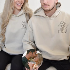 Embroidered Couples Portrait Hoodie, Personalized Portrait from photo, outline photo Hoodie, Custom Photo, Custom Portrait Hoodie zdjęcie 2