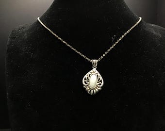 Vintage Sterling Silver Pendant Necklace