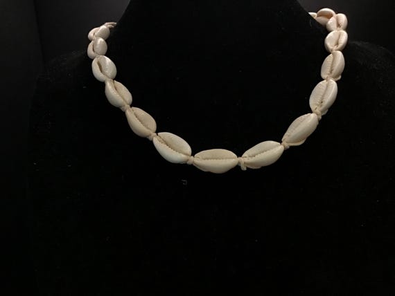 Vintage Adjustable Shell Necklace - image 1