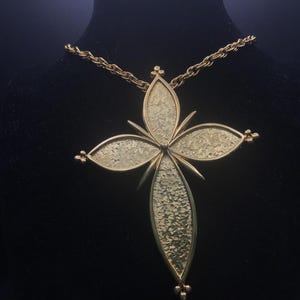 Vintage Gold tone Cross Pendant Necklace