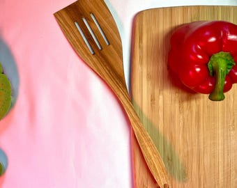 Wooden Slotted Spatula, Beech Wood Turner, Non Stick Cooking Utensil, Handmade Kitchenware