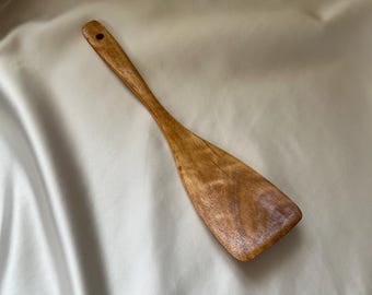 Premium Acacia Wooden Spatula, Natural Wooden Kitchen Turner, Safe for Non-Stick Cookware, Ergonomic Curved Handle, Cooking Gift