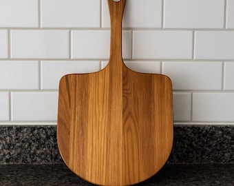 Handgemaakte houten pizzaschil, eikenhouten pizzaplank 30 cm, bord met handvat, keukenbakvormen