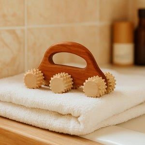 Wooden Roller Massager, Handheld Body Massager, 6 Roller Deep Tissue Tool, Natural Beech Wood Massage Roller
