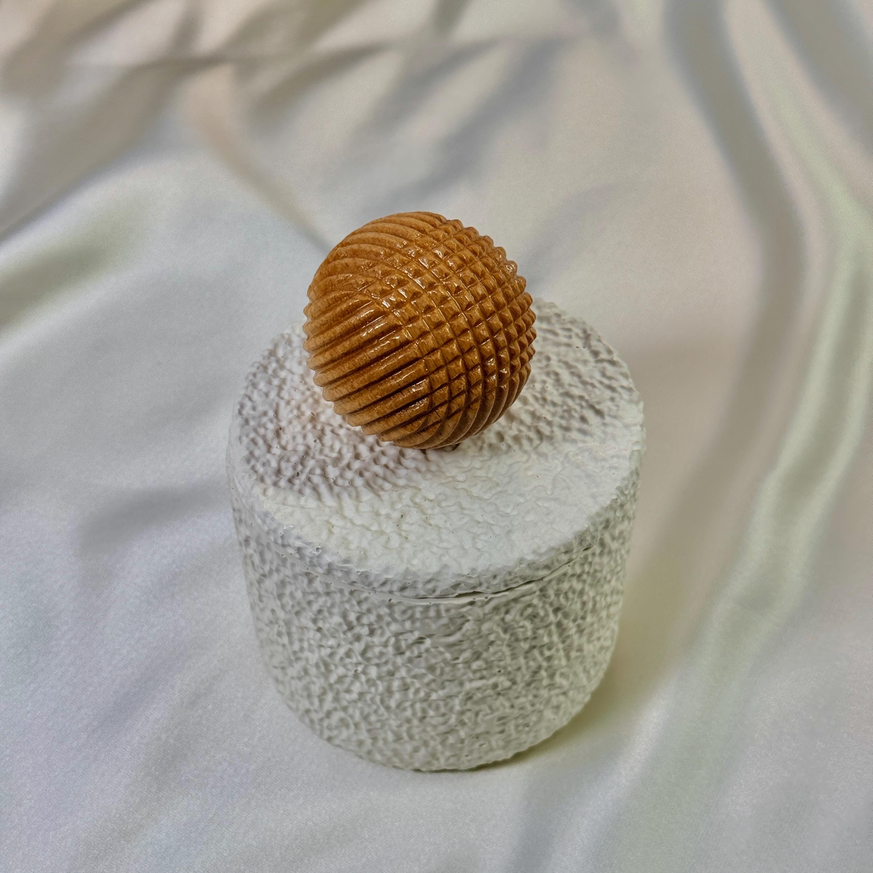 Wooden Acupressure Massage Ball, Spiky Reflexology Ball, Pine Wood Massager for Hands and Body