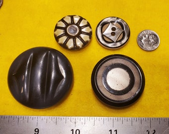 Four Wow Singles Celluloid Bakelite