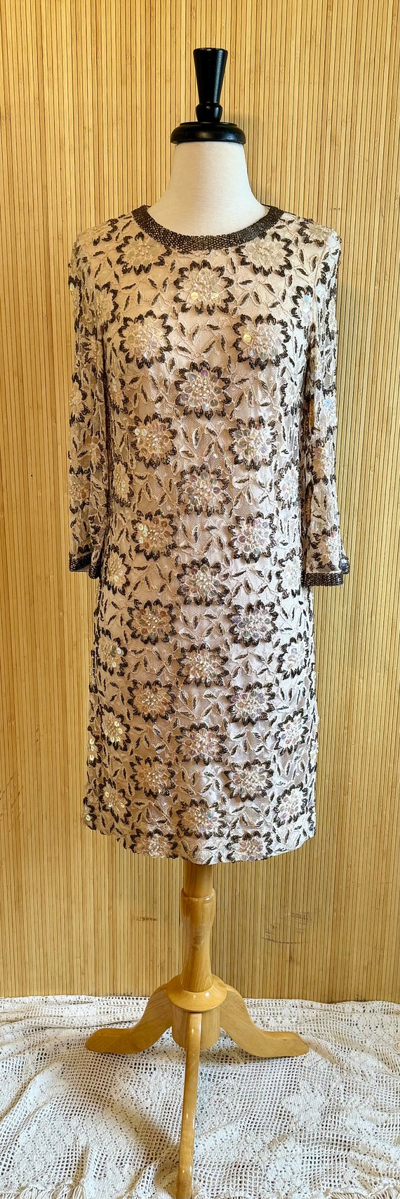 1960’s Lace/Beads/Sequins Shift Dress - image 2