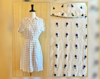 1950’s Embroidered Tuilp Dress