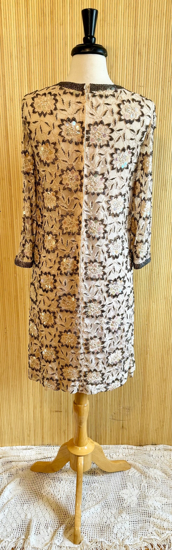 1960’s Lace/Beads/Sequins Shift Dress - image 5