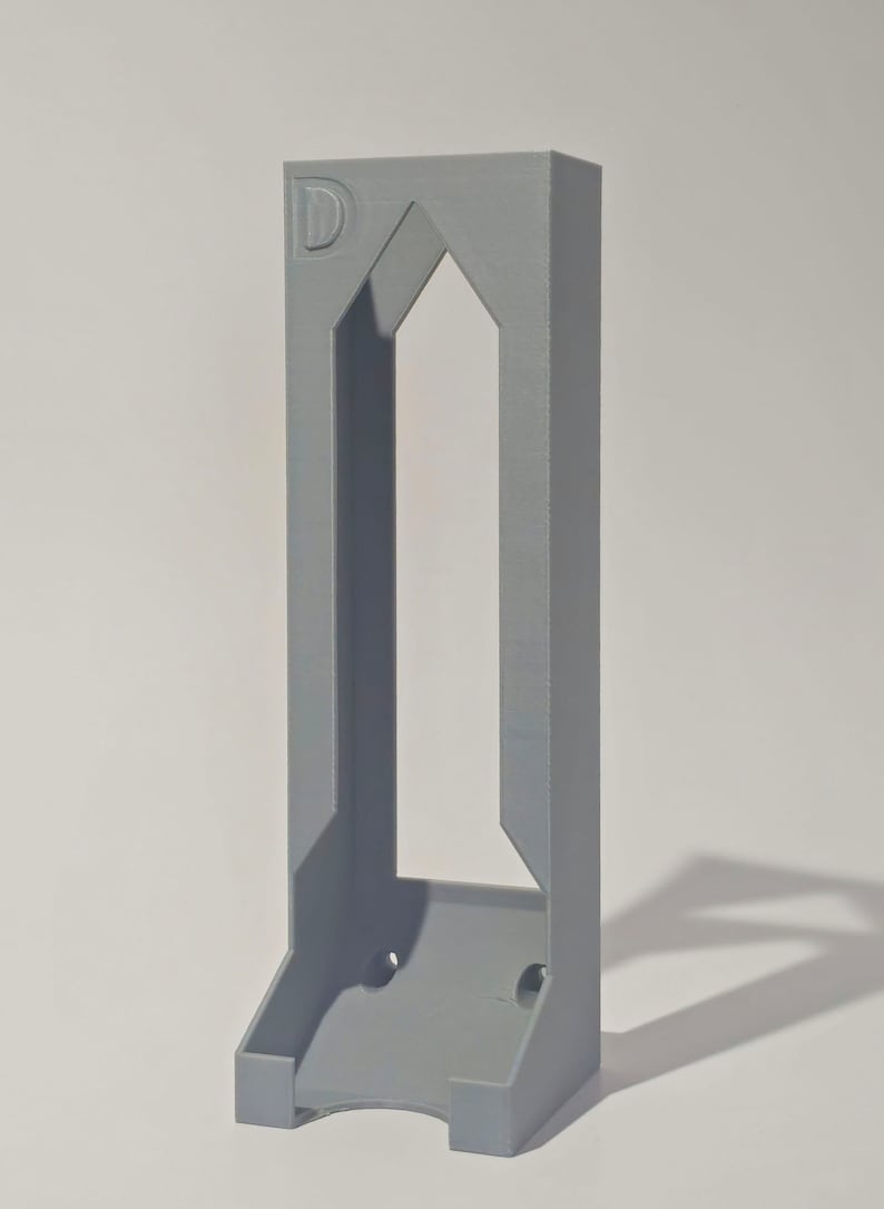 Gray D