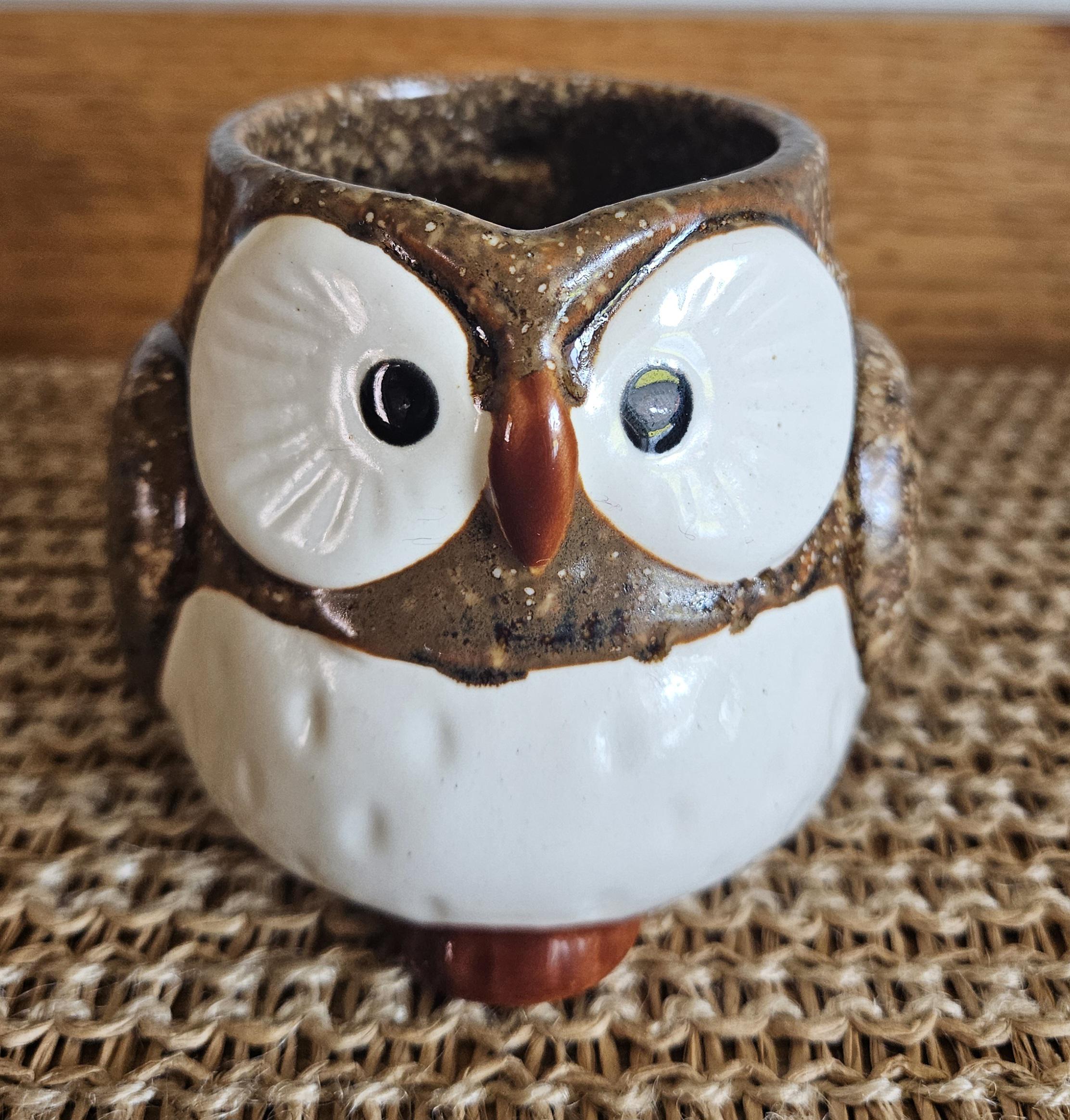 Adorable Mino Ware owl mug