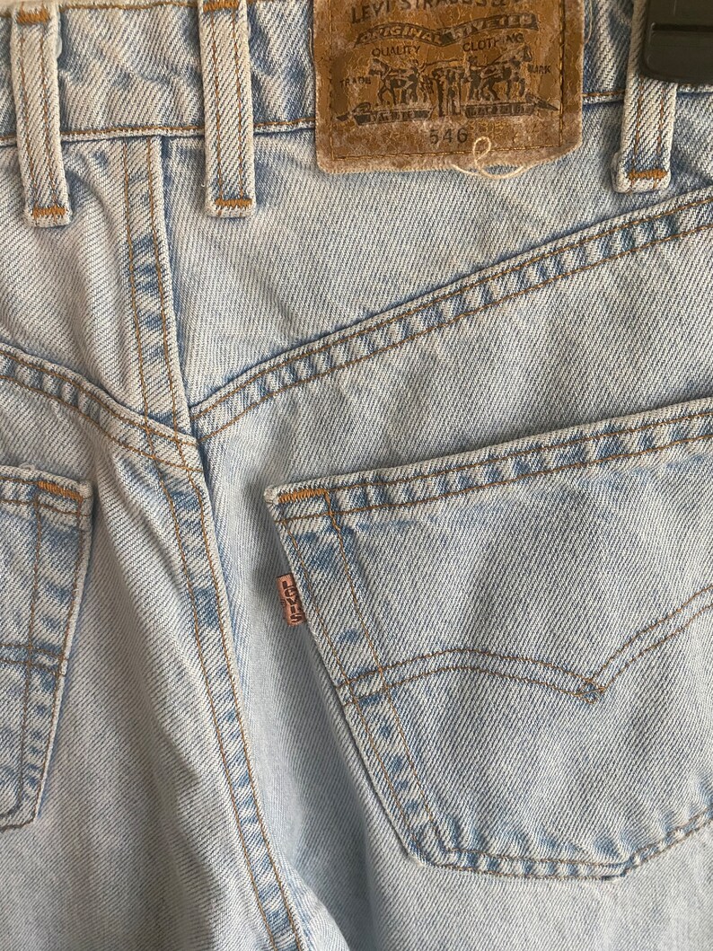 Levi Strauss vintage jeans, loose pleated, light wash vintage denim image 4