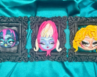 Drag QUEEN FAN ART | Floating Frame | Trixie Mattel, Juno Birch & Bob the Drag Queen | Handmade Polymer Clay | Wall Decor Gift | 4x3.5in