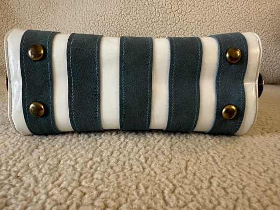 Vintage purse. Excellent Condition. Blue and Whit… - image 7